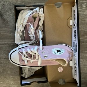 NEW Hi-Top Converse
